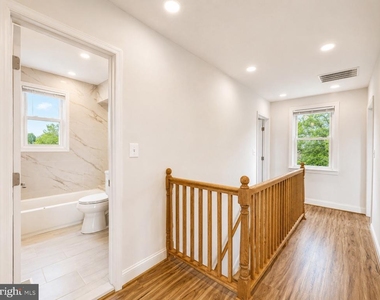 2851 Robinson Place Se - Photo Thumbnail 15