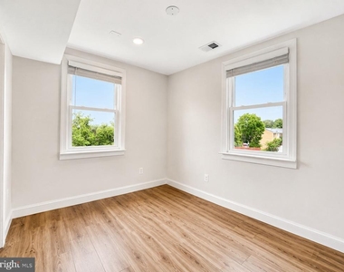 2851 Robinson Place Se - Photo Thumbnail 21