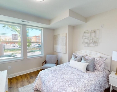 220 Hamilton Street Nw - Photo Thumbnail 3