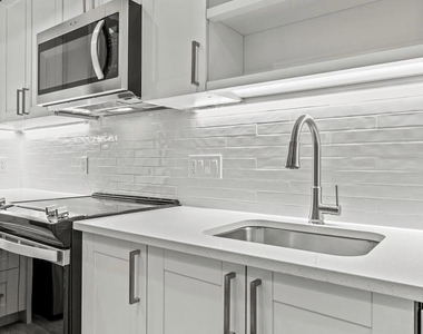 4000 Wisconsin Avenue Nw - Photo Thumbnail 22