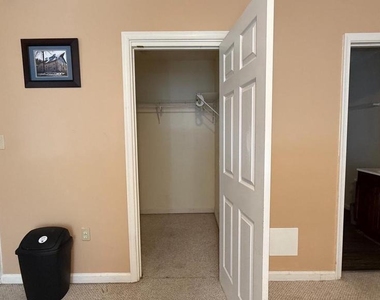 5212 Astor Place Se - Photo Thumbnail 52