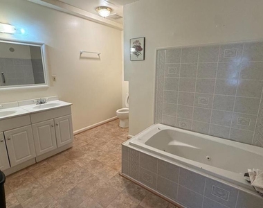 5212 Astor Place Se - Photo Thumbnail 61