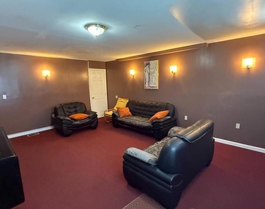5212 Astor Place Se - Photo Thumbnail 102