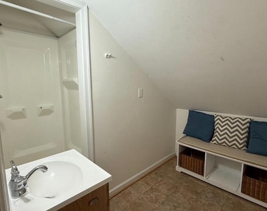 5212 Astor Place Se - Photo Thumbnail 42