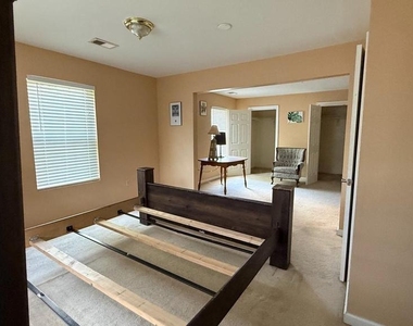 5212 Astor Place Se - Photo Thumbnail 105