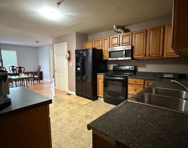 5212 Astor Place Se - Photo Thumbnail 16