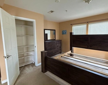 5212 Astor Place Se - Photo Thumbnail 97
