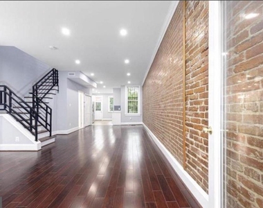 3633 11th Street Nw - Photo Thumbnail 4