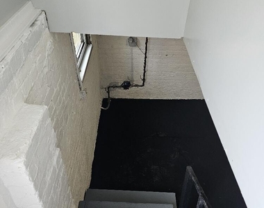 7733 E Forest Avenue - Photo Thumbnail 6