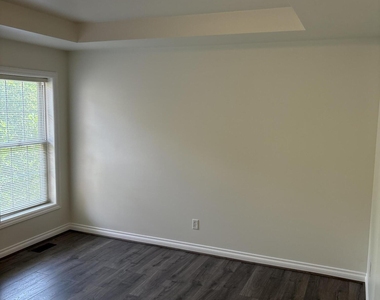 5722 Wellesley Lane - Photo Thumbnail 16