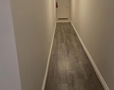 5722 Wellesley Lane - Photo Thumbnail 20