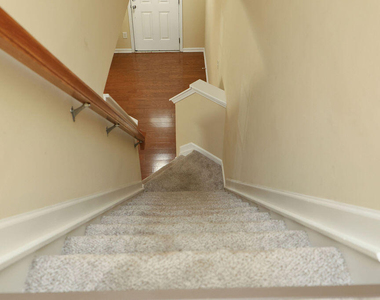 8843 Thornton Town Place - Photo Thumbnail 14
