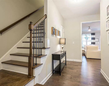 1743 Grandmaster Way - Photo Thumbnail 2