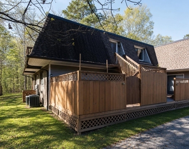 361 Summerwalk Circle - Photo Thumbnail 4