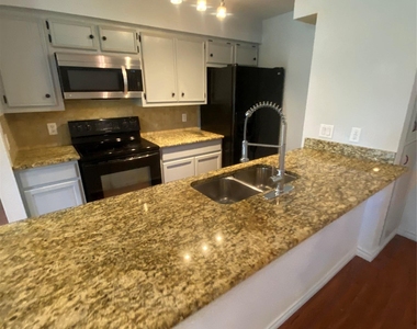 10616 Mellow Meadows Dr Mdws - Photo Thumbnail 32