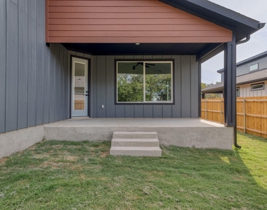 202 Washington St - Photo Thumbnail 24