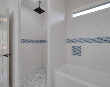 202 Washington St - Photo Thumbnail 16