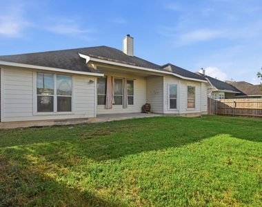 1665 Amberwood Loop - Photo Thumbnail 29