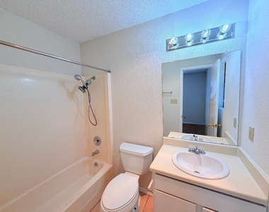 2301 Whitlow Cv - Photo Thumbnail 19
