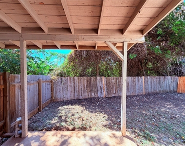 2301 Whitlow Cv - Photo Thumbnail 31