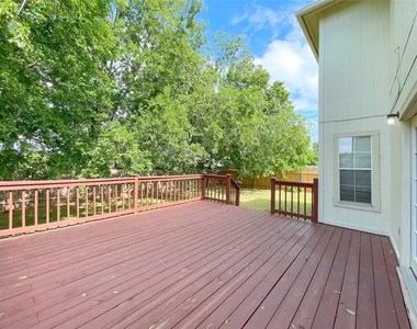 3079 Hill St - Photo Thumbnail 28