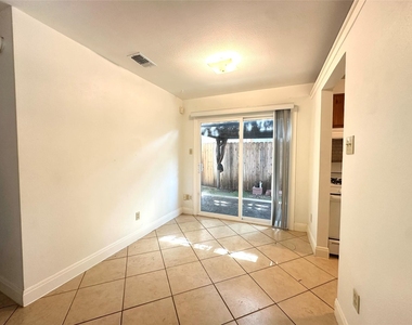 4510 Brown Bark Pl - Photo Thumbnail 6