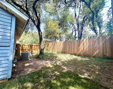 4510 Brown Bark Pl - Photo Thumbnail 15