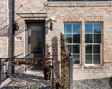 1411 Town Creek Dr - Photo Thumbnail 2