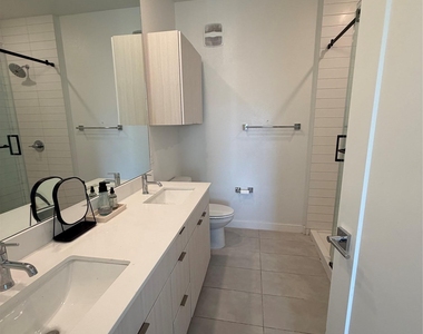 4802 S Congress Ave - Photo Thumbnail 7