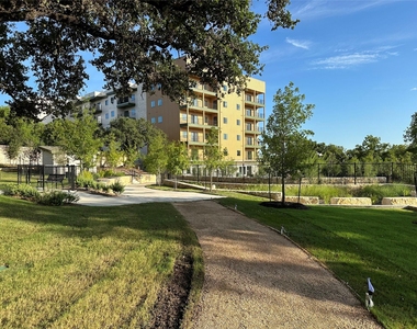 4802 S Congress Ave - Photo Thumbnail 26