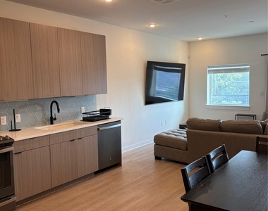 4802 S Congress Ave - Photo Thumbnail 1