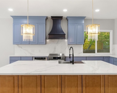 1007 Payne Ave - Photo Thumbnail 6