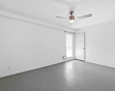 2712 Saint Edwards Cir - Photo Thumbnail 16