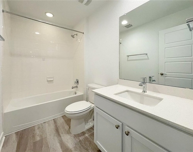 2316 Clemence Ln - Photo Thumbnail 25