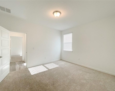 2316 Clemence Ln - Photo Thumbnail 17