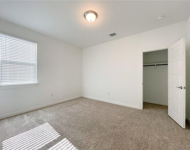 2316 Clemence Ln - Photo Thumbnail 16