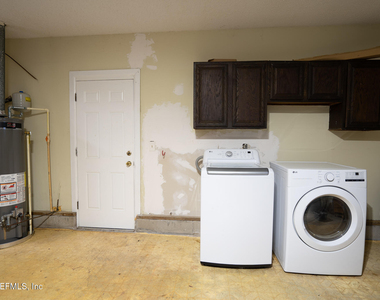 4909 Beige Street - Photo Thumbnail 25