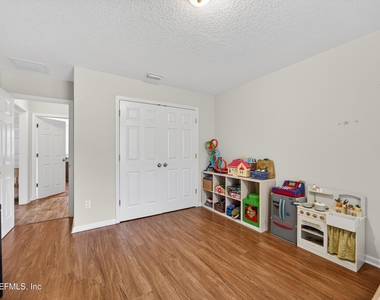940 State Road 13 N - Photo Thumbnail 27