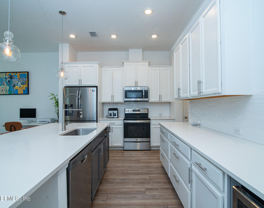 11332 Breakers Bay Way - Photo Thumbnail 21