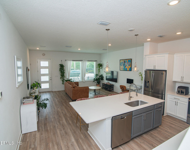 11332 Breakers Bay Way - Photo Thumbnail 18