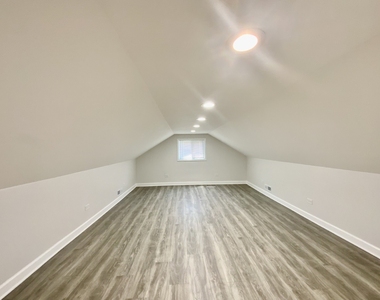340 Sanders Road - Photo Thumbnail 13