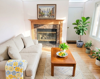 835 Swallow Street - Photo Thumbnail 1