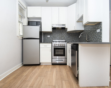 511 W Belmont Avenue - Photo Thumbnail 2