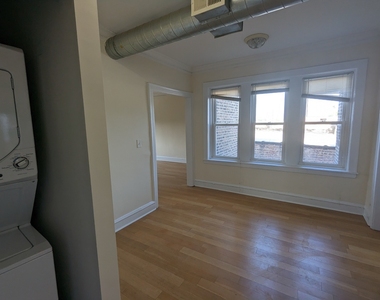3533 W Fullerton Avenue - Photo Thumbnail 18