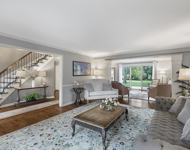 32 Chatham Lane - Photo Thumbnail 8