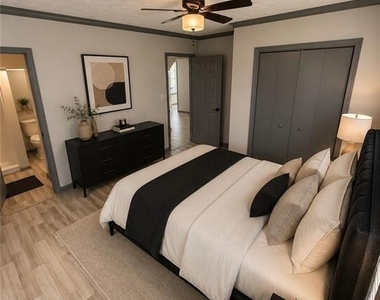 2110 Newnan Street - Photo Thumbnail 6