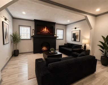 2110 Newnan Street - Photo Thumbnail 5