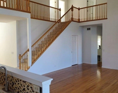 1670 Highmeadow Lane - Photo Thumbnail 3