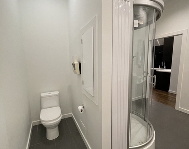1451 N Ashland Avenue - Photo Thumbnail 12