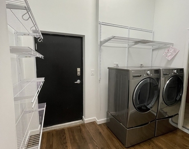 1451 N Ashland Avenue - Photo Thumbnail 14